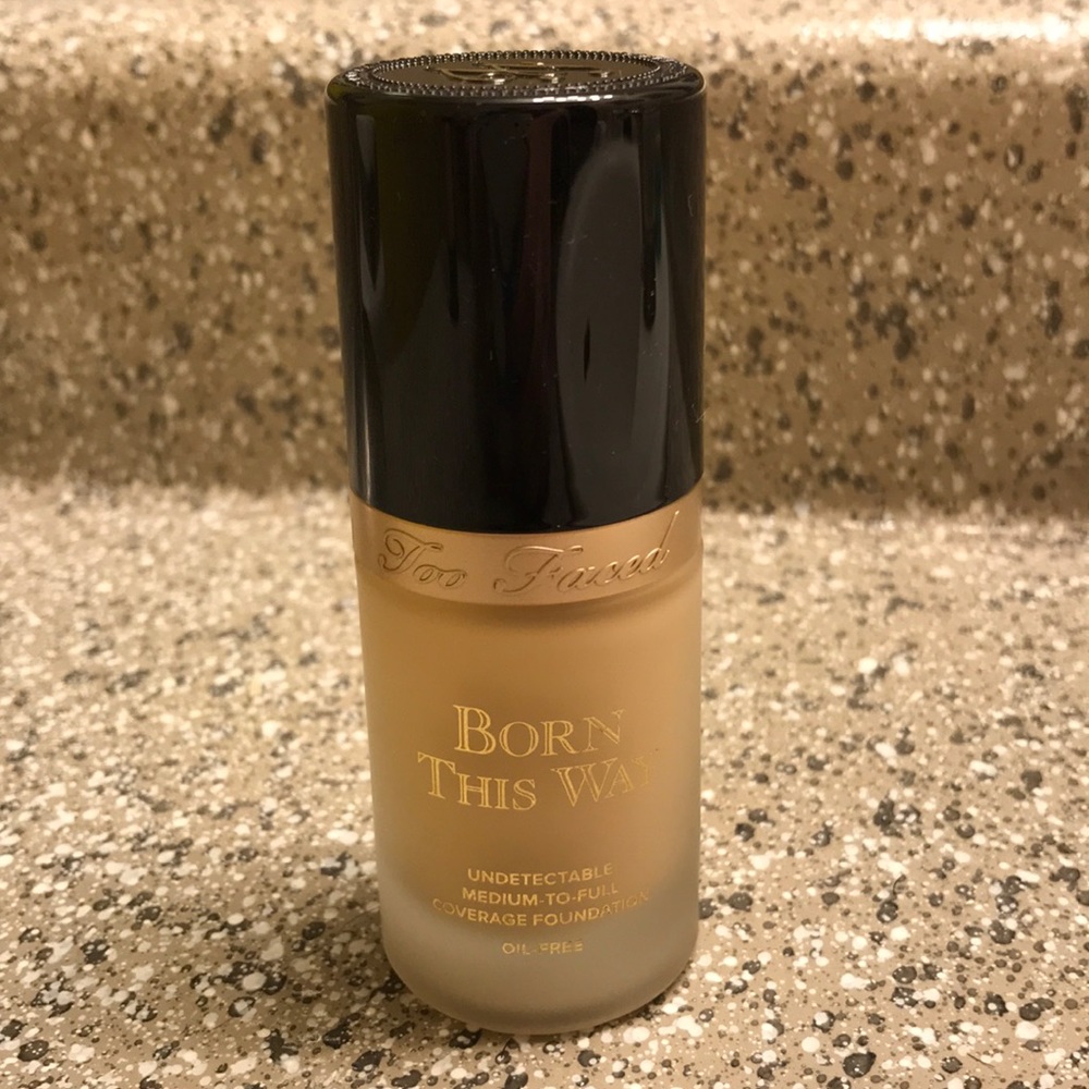 Too Faced Born This Way Foundation